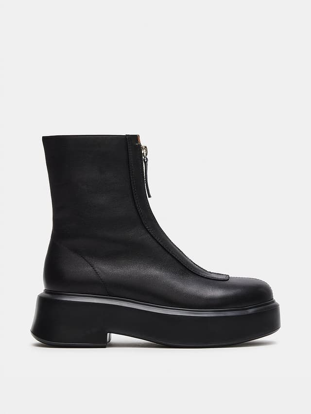 Женские ботинки Victoria's Secret Jones Black Leather Zipper Lug Ankle Booties