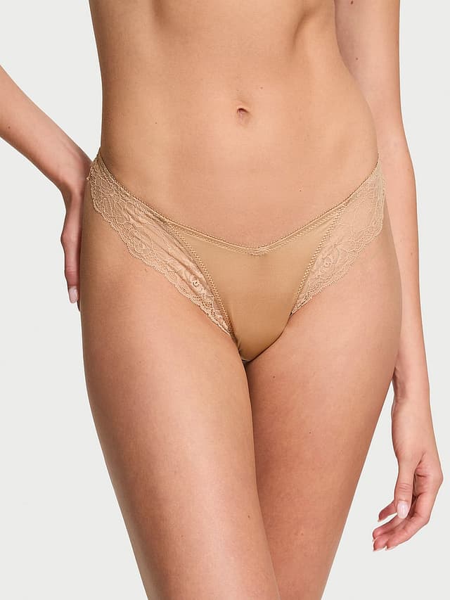 Трусы-стринги Rose, высокая линия бедра, кружево — Victoria's Secret