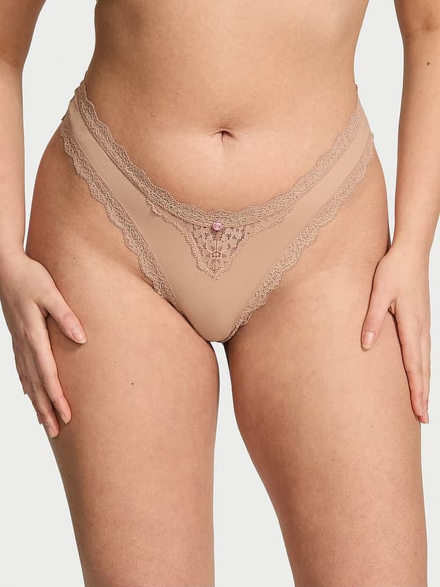 Трусы-бразилиана Peekaboo, кружево — Victoria's Secret