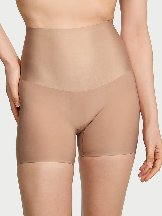 Женские шорты Victoria's Secret SmoothingShimmer™ Shorts
