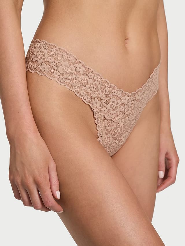 Трусы-стринги Keyhole, кружево — Victoria's Secret