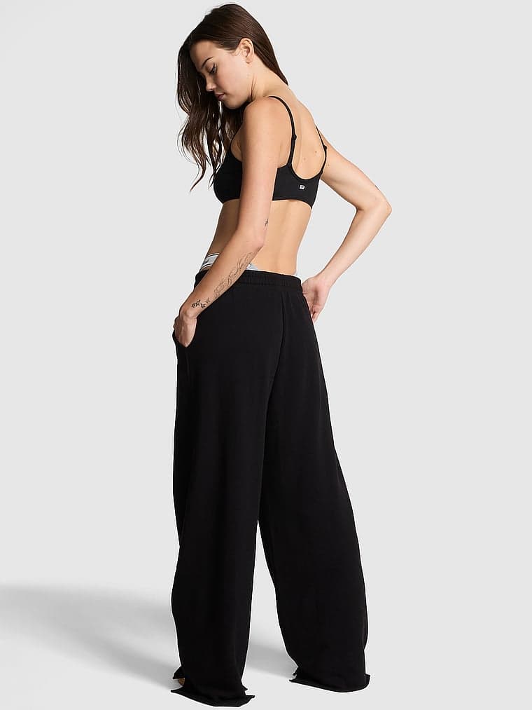 Женские брюки PINK Campus Fleece™ Wide-Leg Split-Hem Sweatpants — фото 2