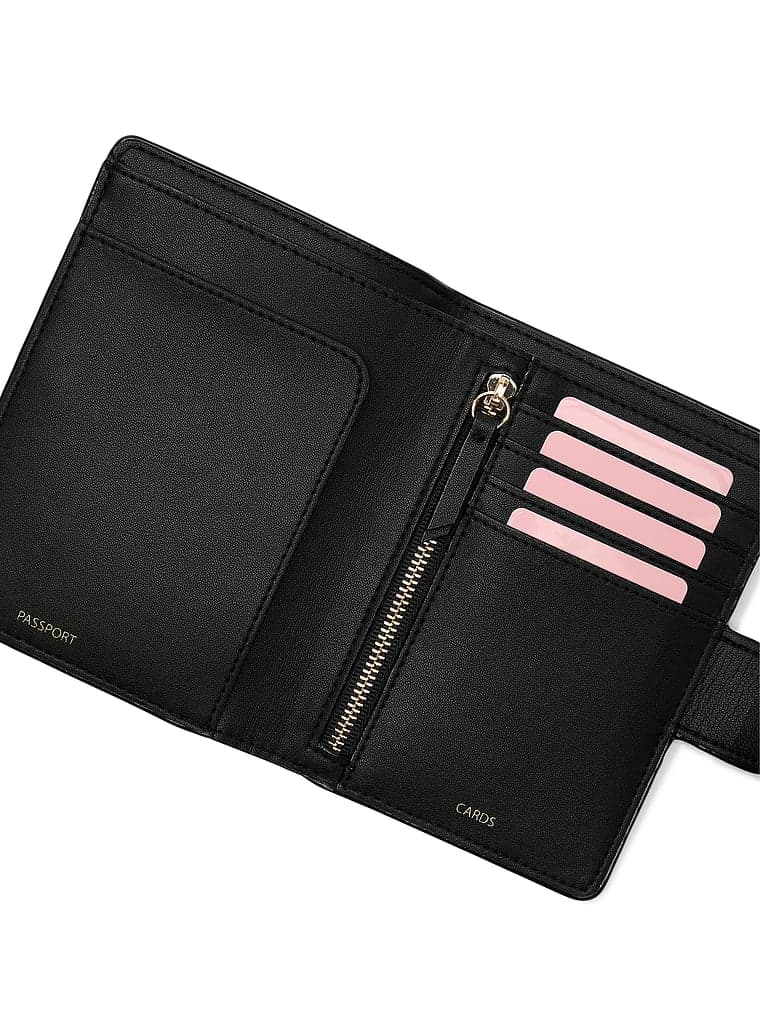 Женские кошельки Victoria's Secret Passport Case & Travel Wallet — фото 2