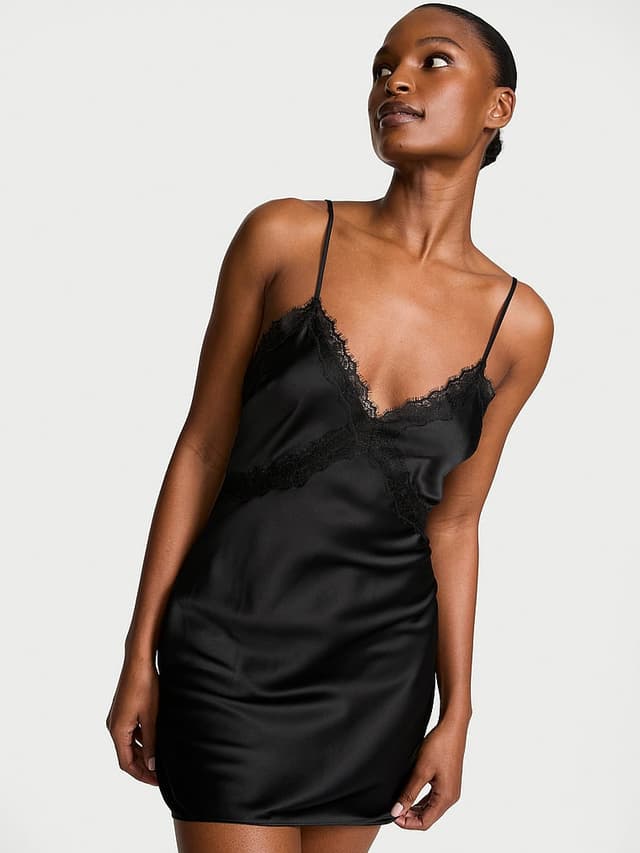 Сорочка, кружевная отделка, атлас — Victoria's Secret