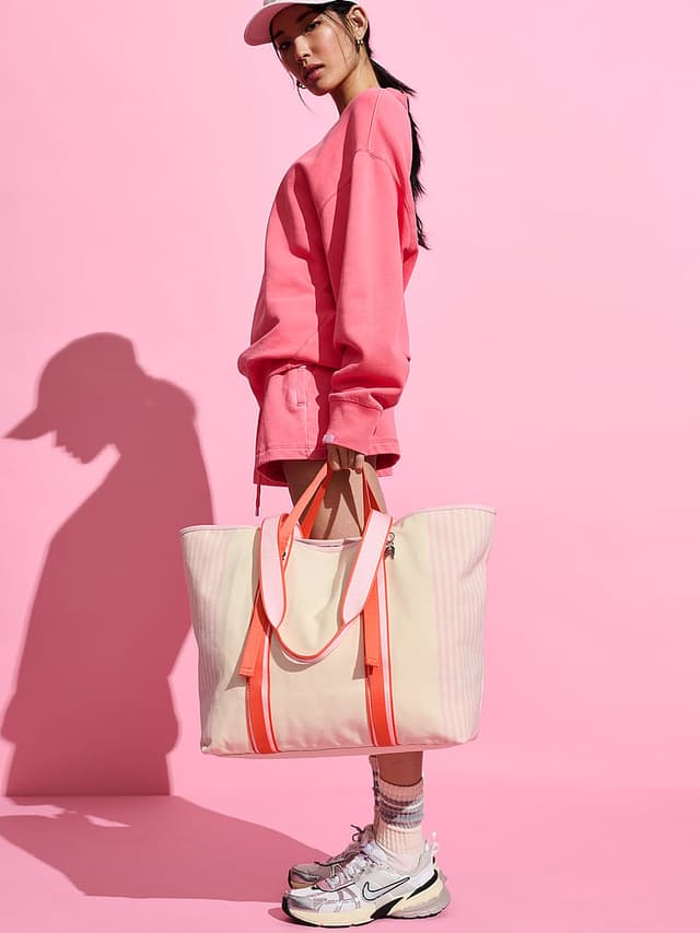 Женские сумки Victoria's Secret Canvas Carryall Beach