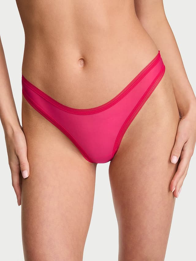 Трусы-стринги Light-Touch — Victoria's Secret