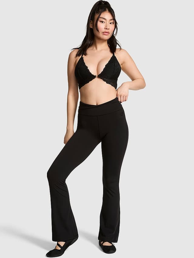 Женские леггинсы PINK Relay™ Flare Leggings