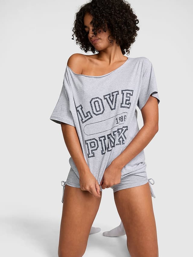 Женские футболки PINK Campus Cotton™ Off-The-Shoulder Tee